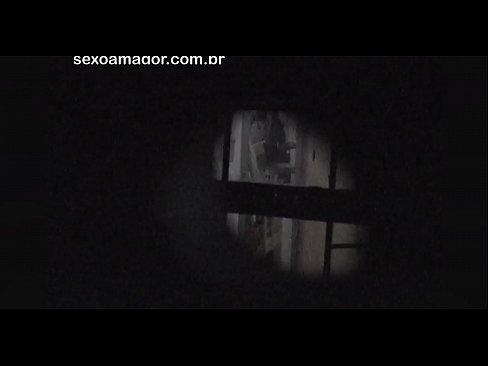 ❤️ Бландзінка таемна здымаецца на відэа з суседскага вуаерыста, схаванага за пустымі цэгламі ❌ Супер сэкс на be.tubesexer-com.ru ☑
